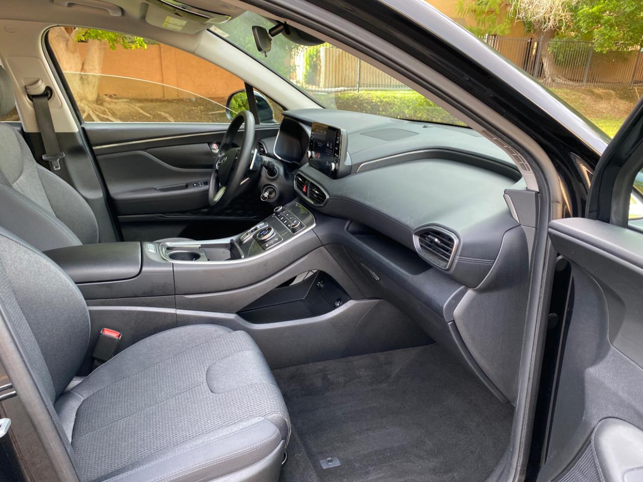 Hyundai Santa Fe SE AWD 2023