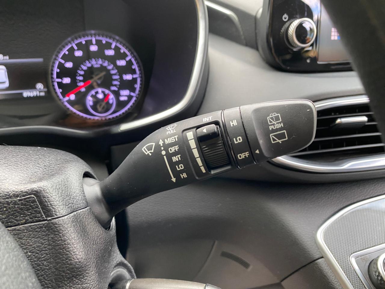 Hyundai Santa Fe SE AWD 2023