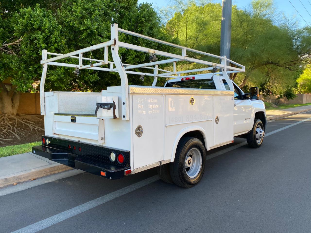 Chevrolet Silverado 3500HD CC 2WD Reg Cab 137.5" WB, 59.06" CA WT 2019