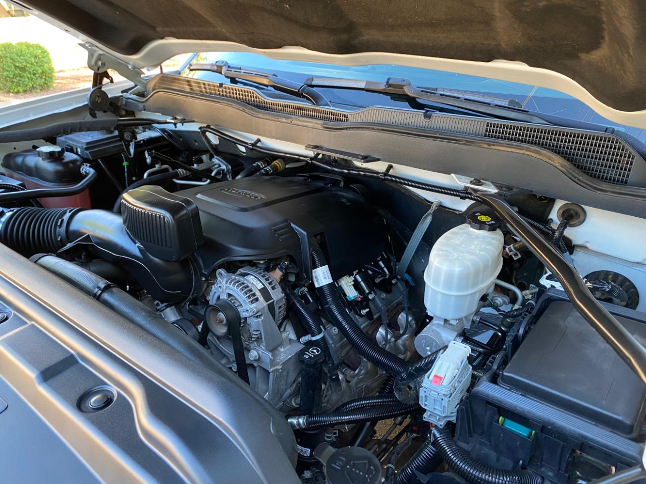 Chevrolet Silverado 3500HD CC 2WD Reg Cab 137.5" WB, 59.06" CA WT 2019