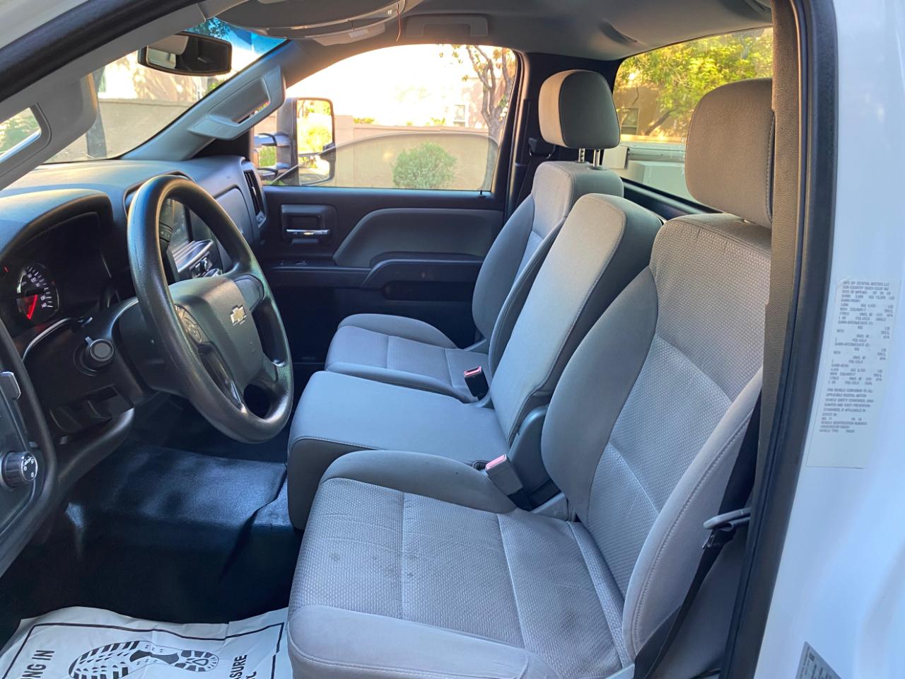 Chevrolet Silverado 3500HD CC 2WD Reg Cab 137.5" WB, 59.06" CA WT 2019