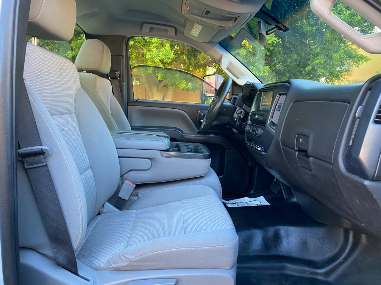 Chevrolet Silverado 3500HD CC 2WD Reg Cab 137.5" WB, 59.06" CA WT 2019