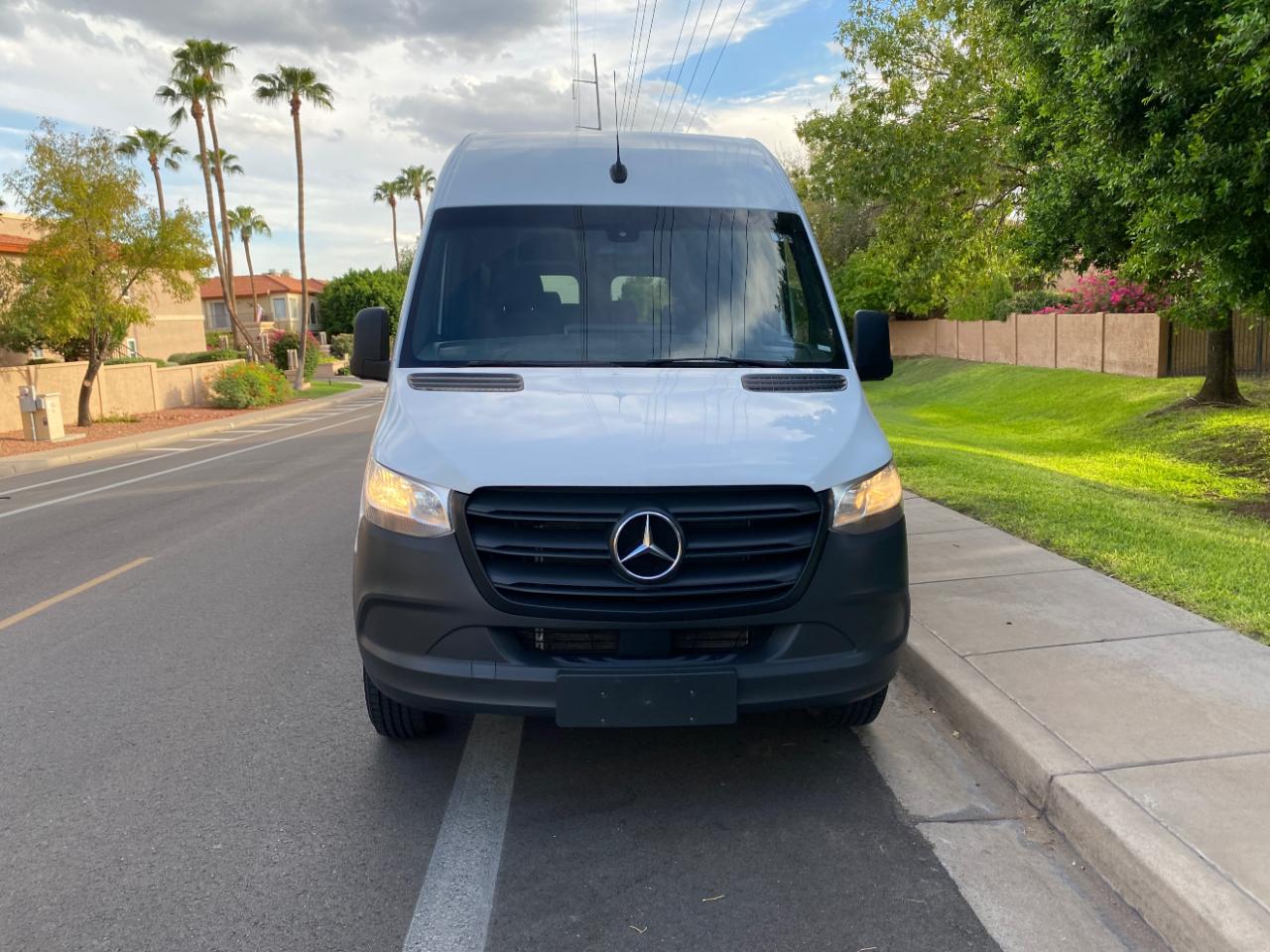 Mercedes-Benz Sprinter Passenger Van 2500 Standard Roof I4 Diesel 144" RWD 2024