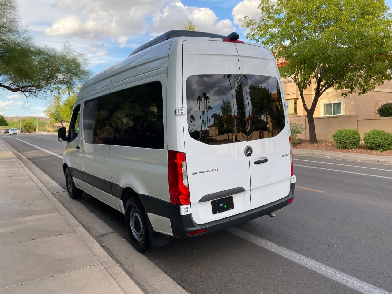 Mercedes-Benz Sprinter Passenger Van 2500 Standard Roof I4 Diesel 144" RWD 2024