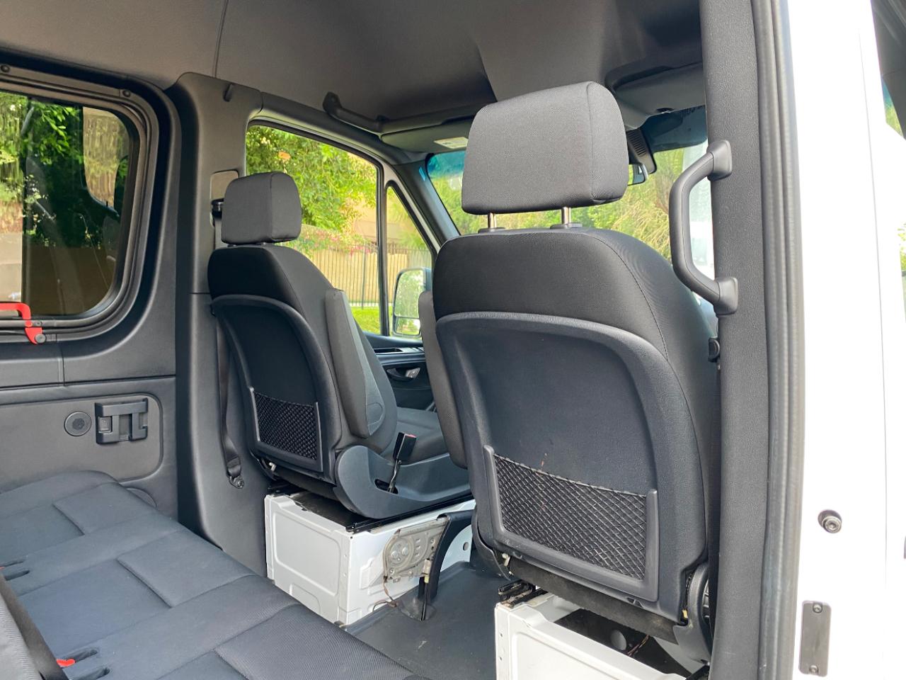 Mercedes-Benz Sprinter Passenger Van 2500 Standard Roof I4 Diesel 144" RWD 2024