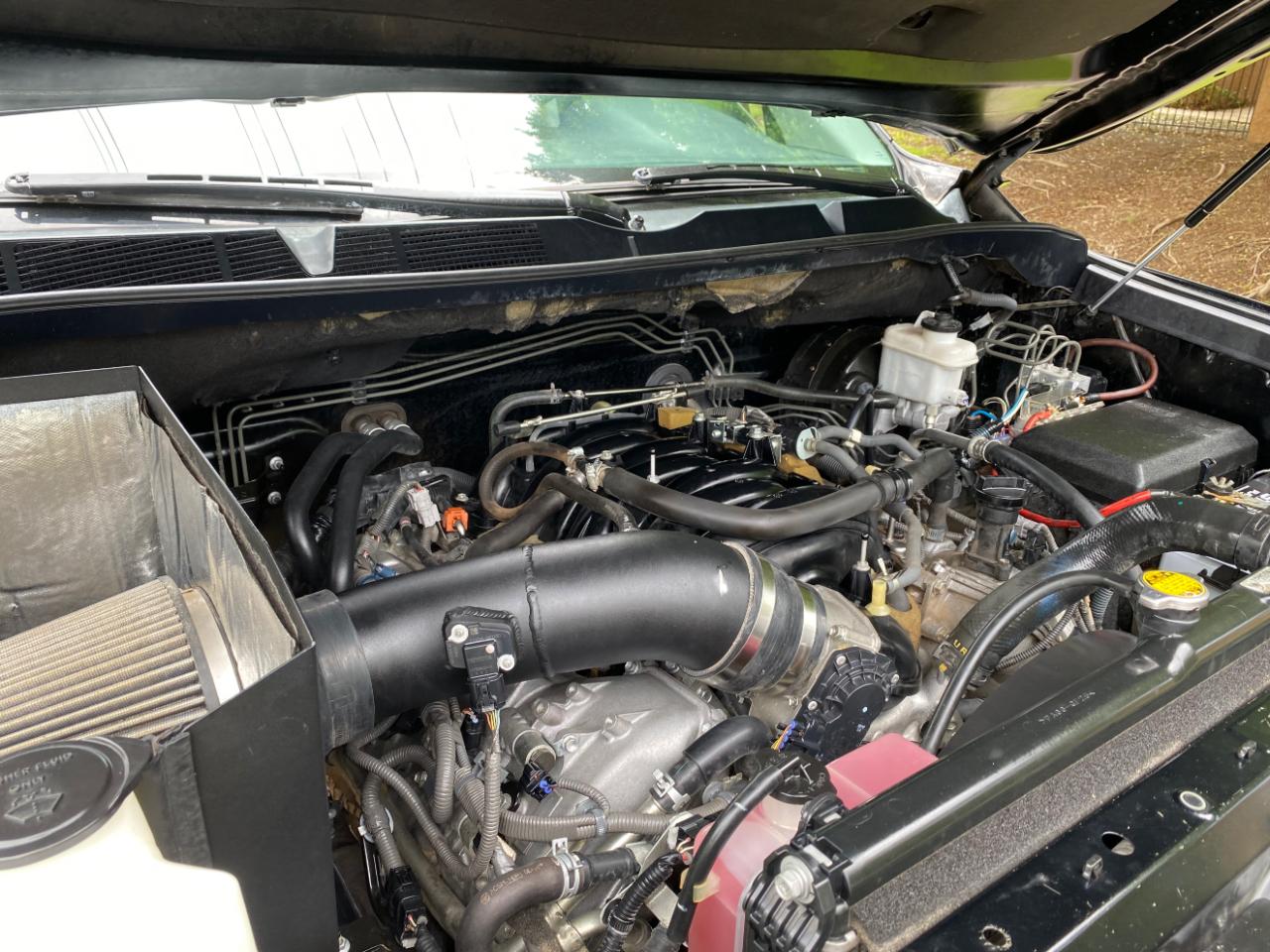 Toyota Tundra 2WD Truck CrewMax 5.7L V8 6-Spd AT SR5 (Natl) 2014