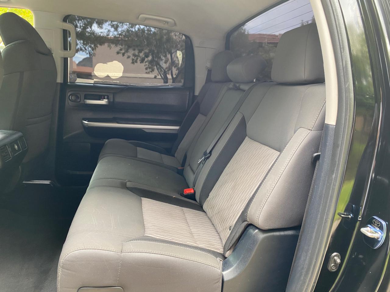 Toyota Tundra 2WD Truck CrewMax 5.7L V8 6-Spd AT SR5 (Natl) 2014