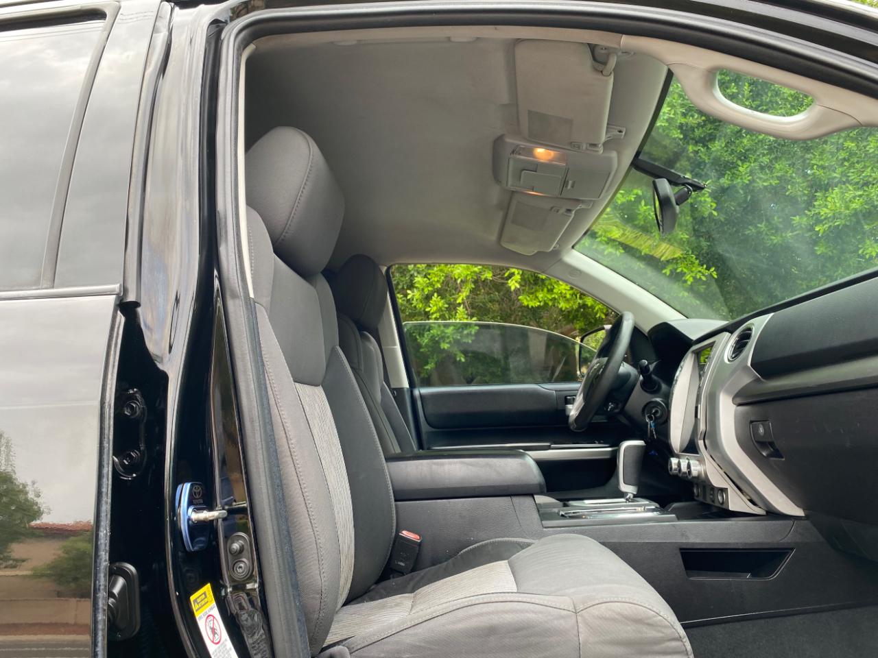Toyota Tundra 2WD Truck CrewMax 5.7L V8 6-Spd AT SR5 (Natl) 2014