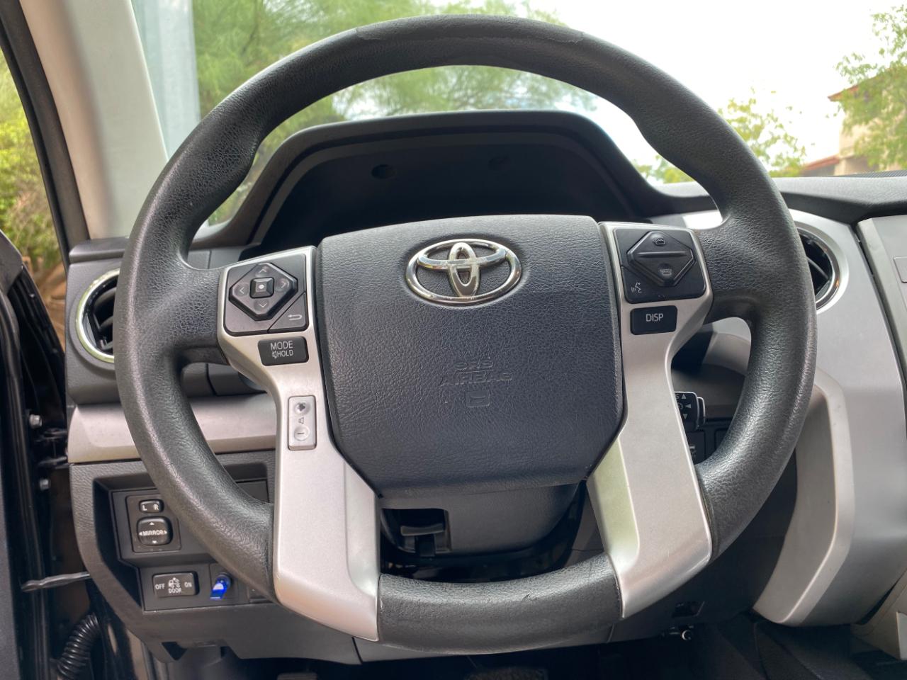 Toyota Tundra 2WD Truck CrewMax 5.7L V8 6-Spd AT SR5 (Natl) 2014