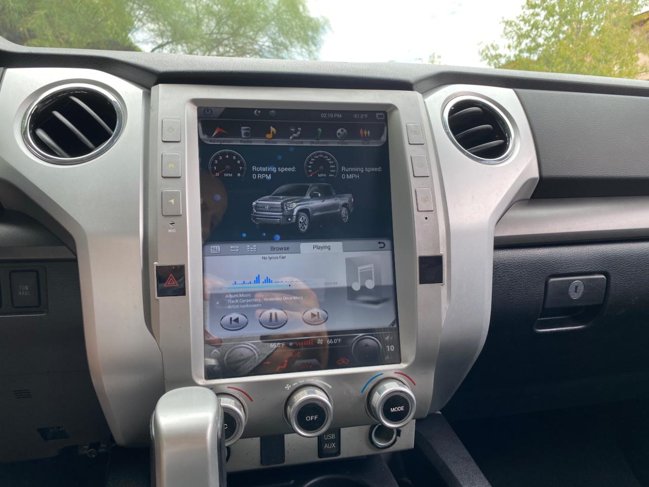 Toyota Tundra 2WD Truck CrewMax 5.7L V8 6-Spd AT SR5 (Natl) 2014