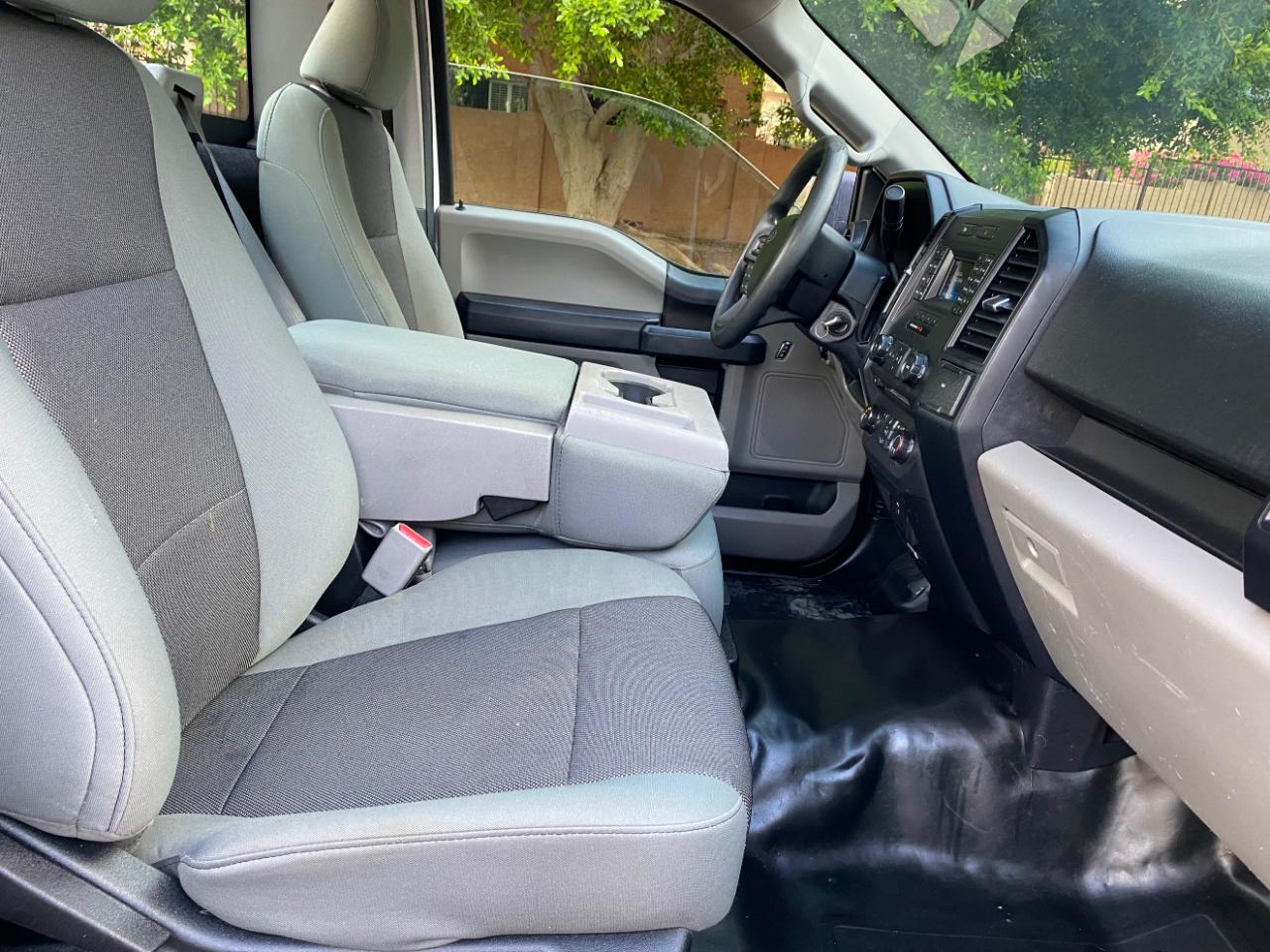 Ford F-150 XL Reg. Cab 2WD 2017