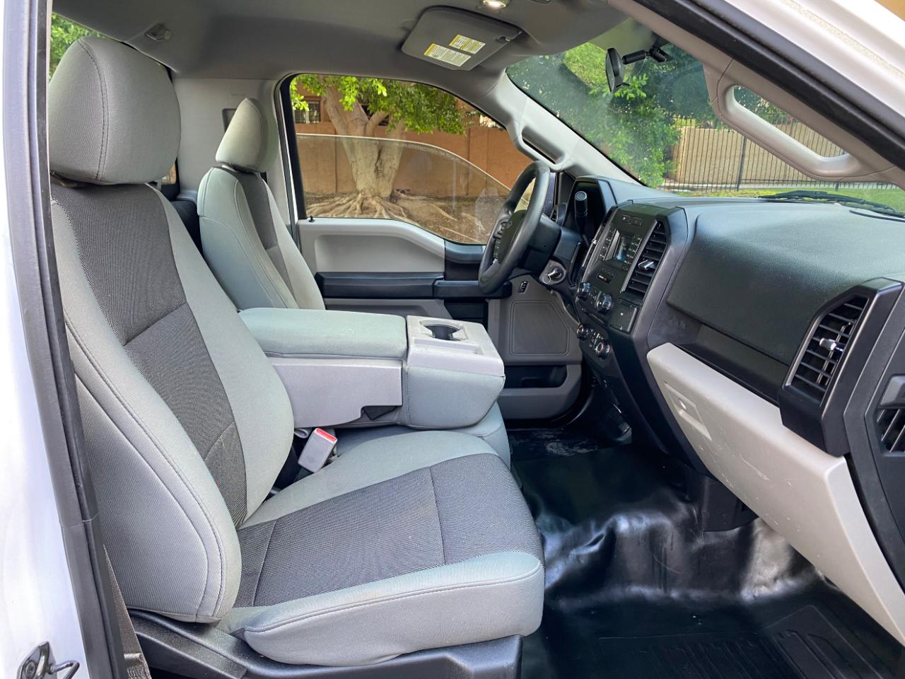 Ford F-150 XL Reg. Cab 2WD 2017