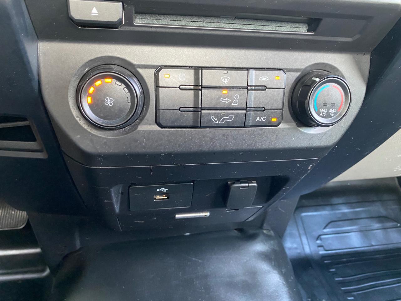 Ford F-150 XL Reg. Cab 2WD 2017
