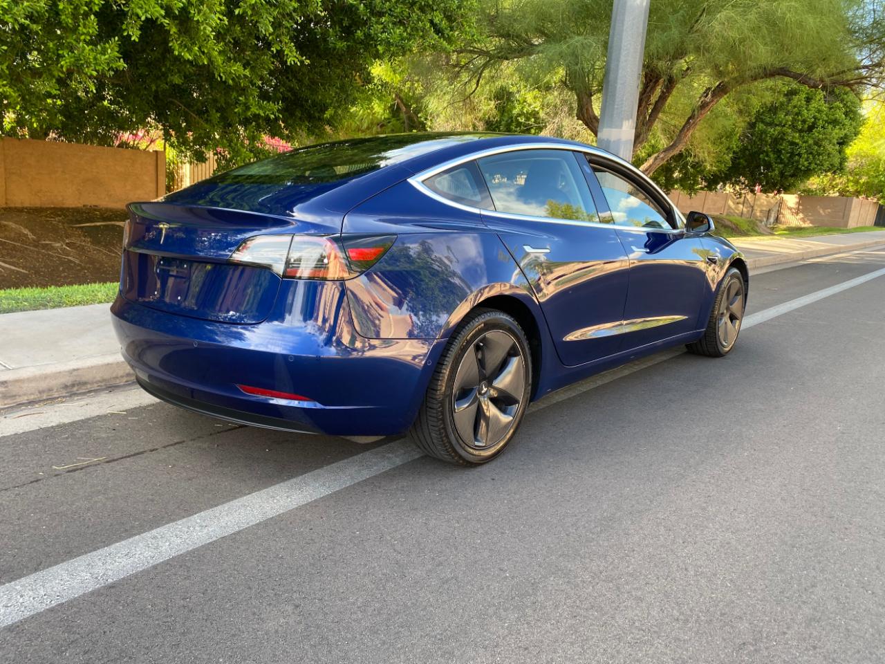 Tesla Model 3 Long Range Battery RWD 2018