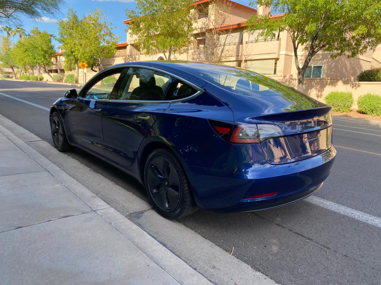 Tesla Model 3 Long Range Battery RWD 2018
