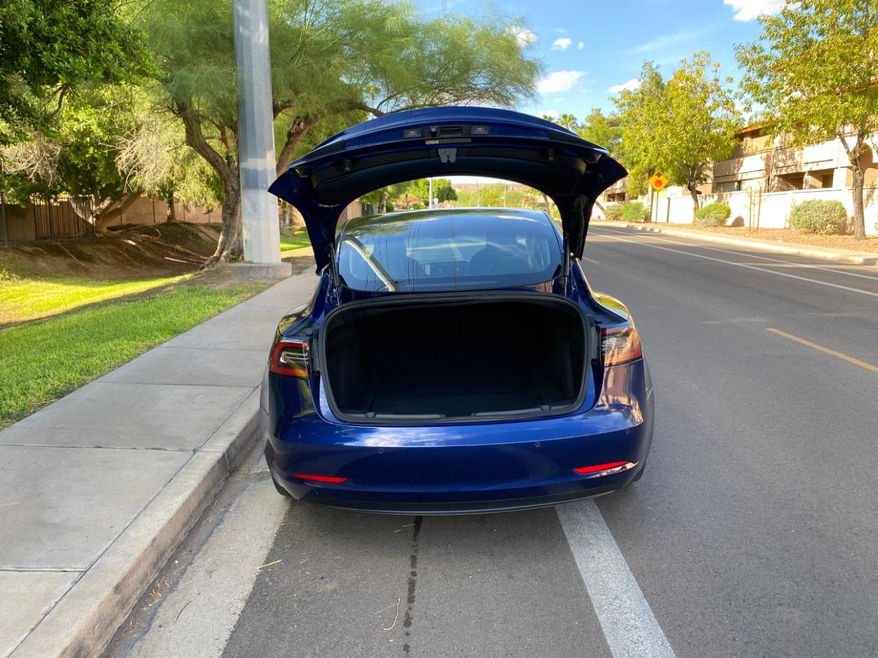Tesla Model 3 Long Range Battery RWD 2018