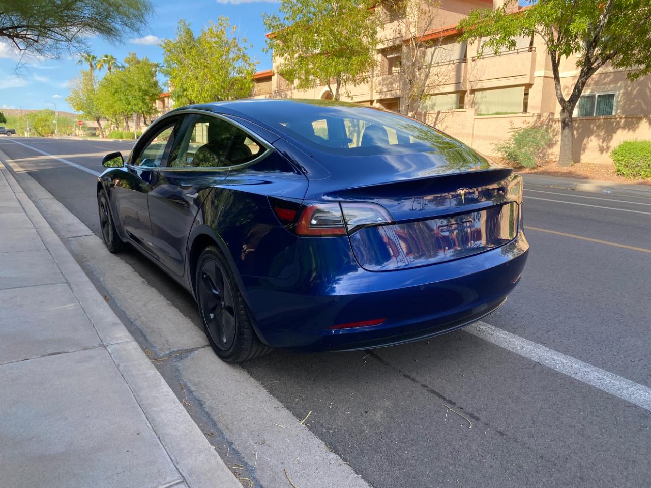 Tesla Model 3 Long Range Battery RWD 2018