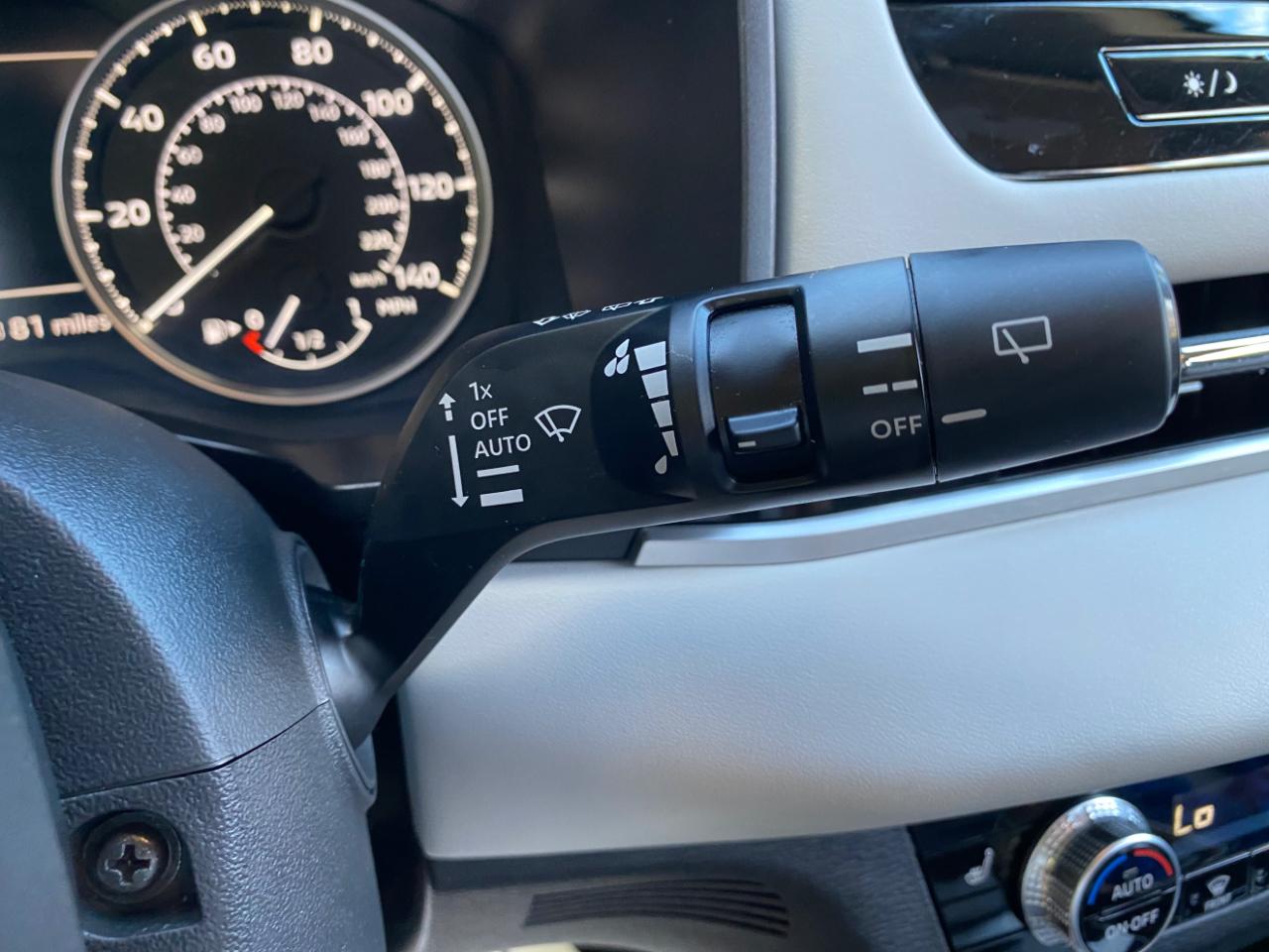 Mitsubishi Outlander SE FWD 2025