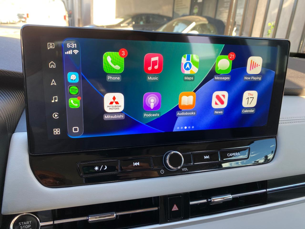 Mitsubishi Outlander SE FWD 2025