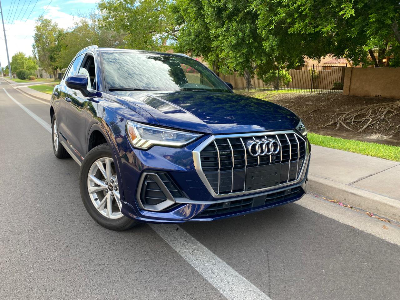 Audi Q3 S line Premium 45 TFSI quattro 2025