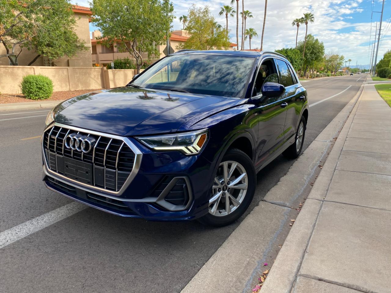 Audi Q3 S line Premium 45 TFSI quattro 2025