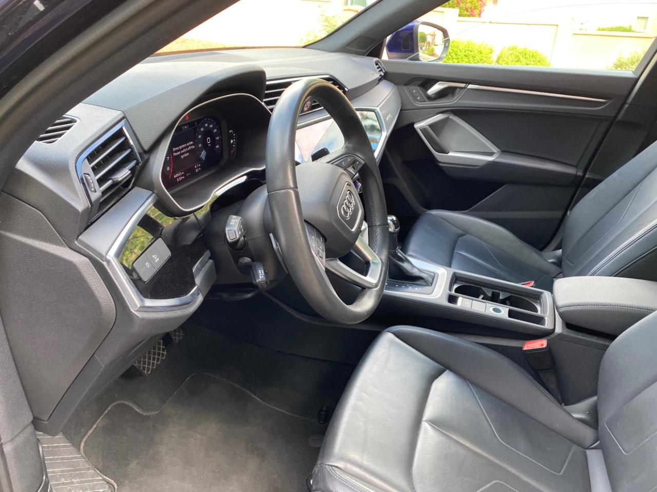 Audi Q3 S line Premium 45 TFSI quattro 2025