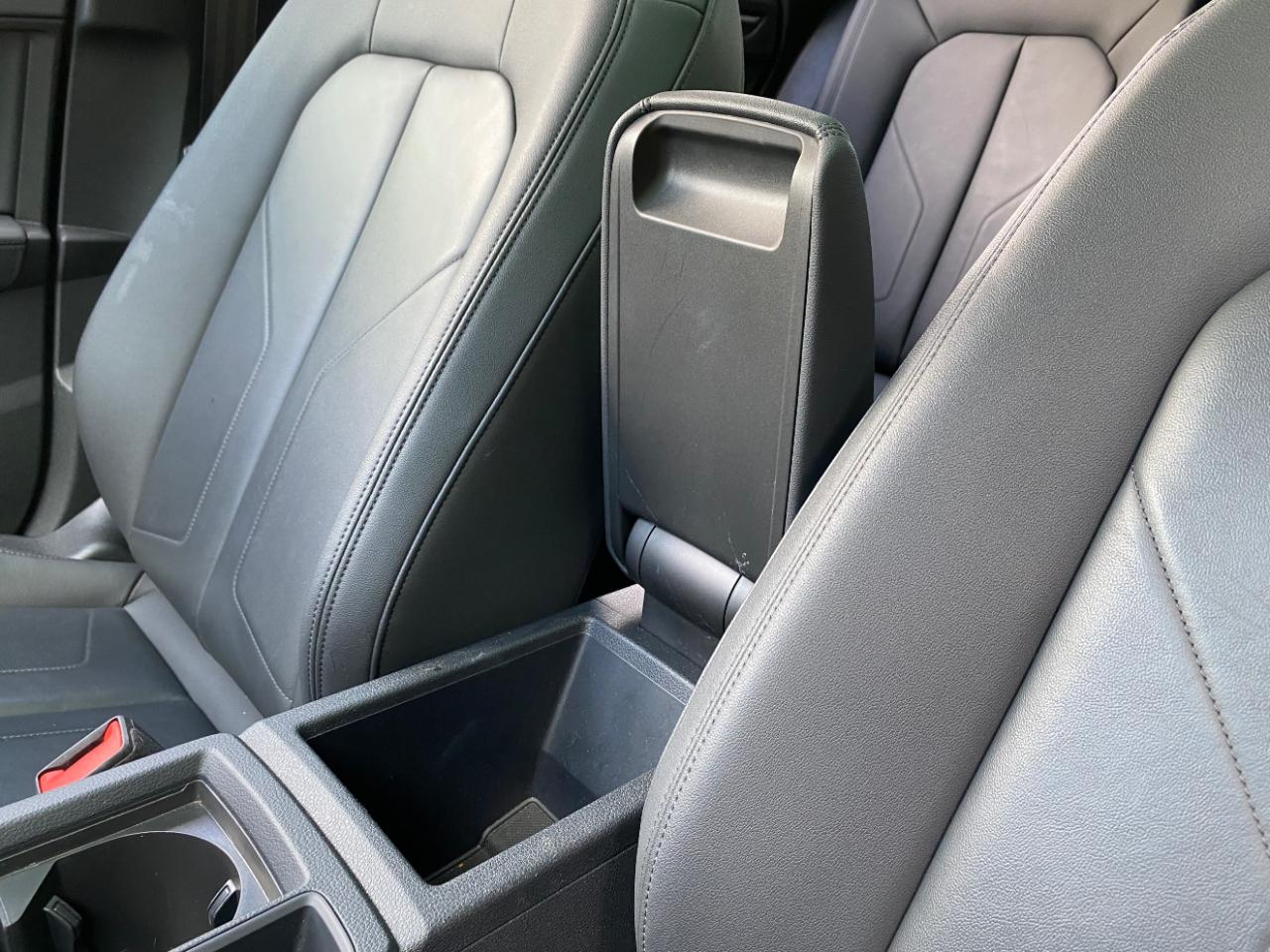 Audi Q3 S line Premium 45 TFSI quattro 2025
