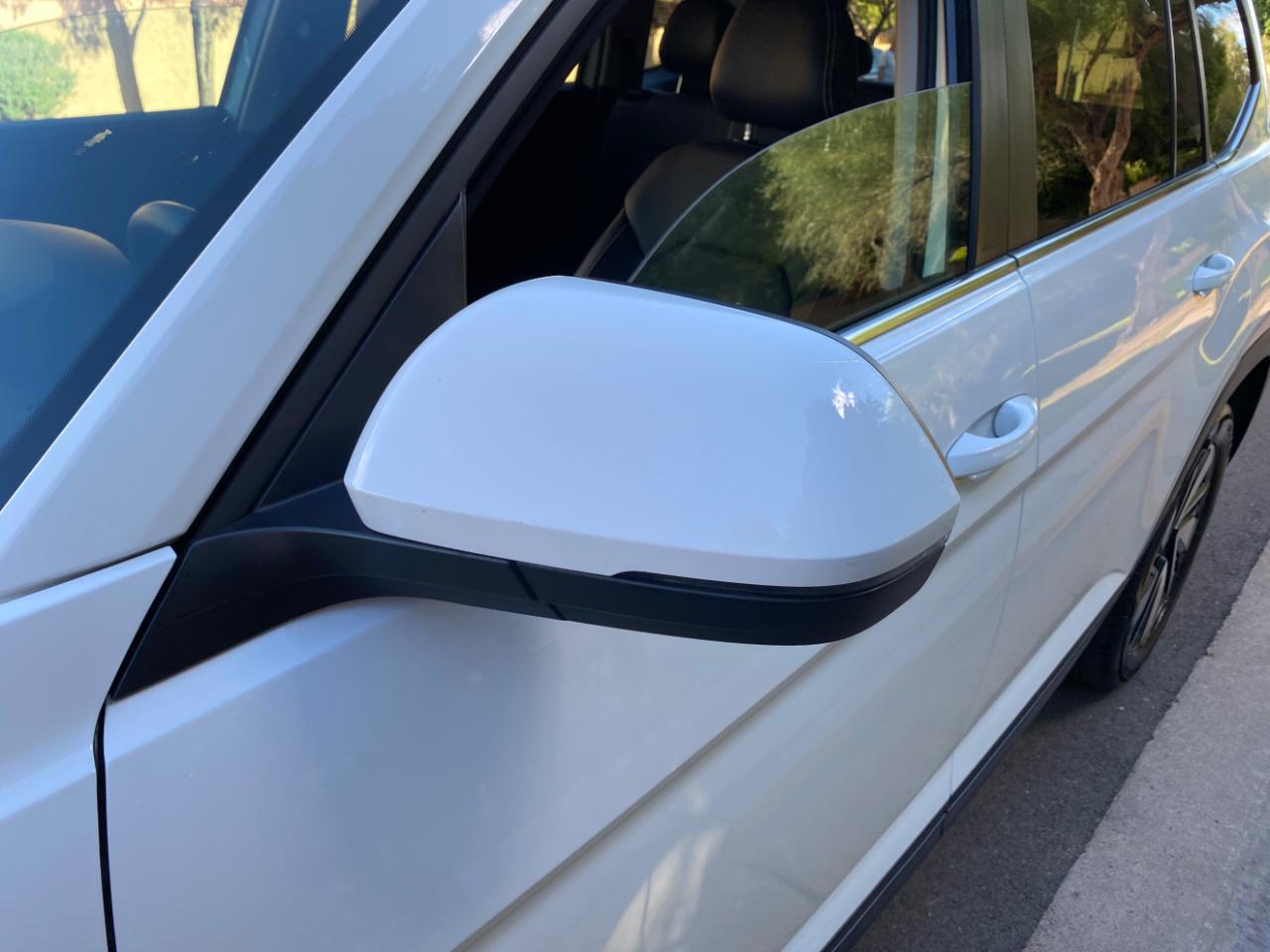 Volkswagen Atlas 2.0T SE w/Technology FWD 2025