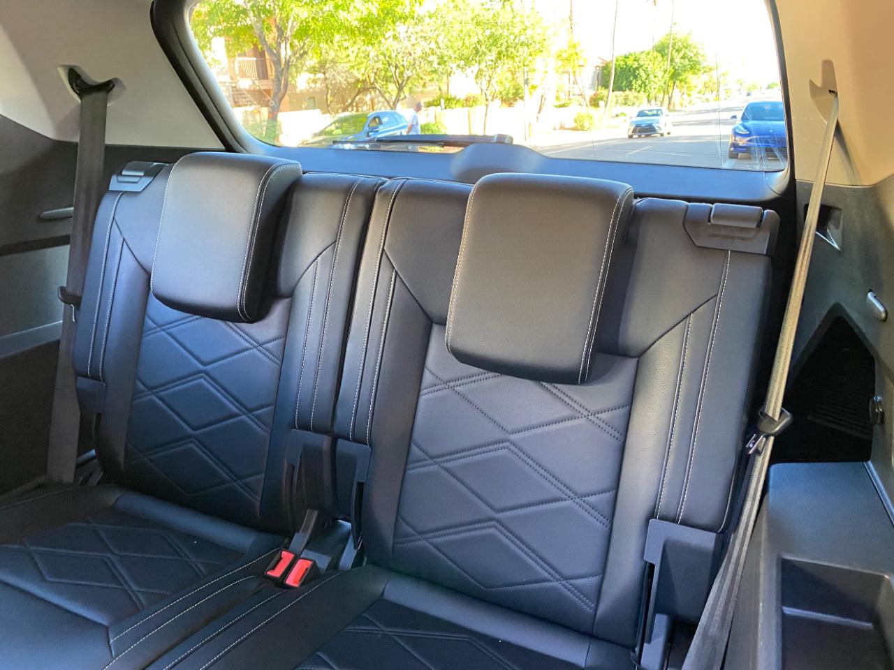 Volkswagen Atlas 2.0T SE w/Technology FWD 2025
