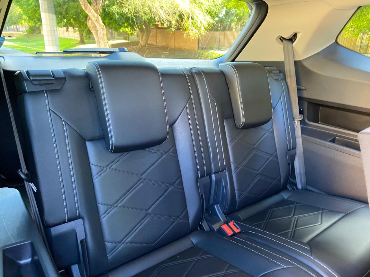Volkswagen Atlas 2.0T SE w/Technology FWD 2025