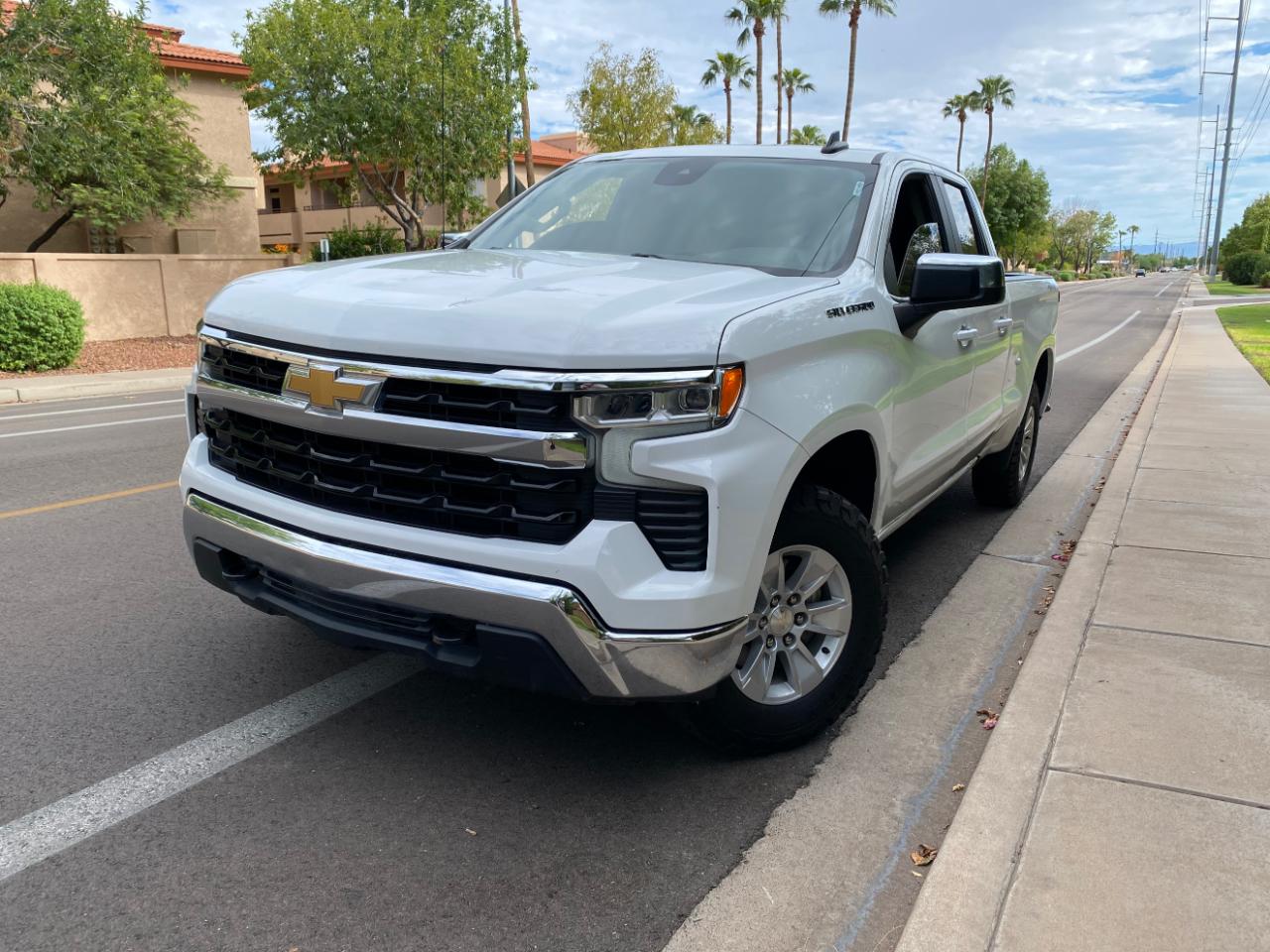 Chevrolet Silverado 1500 4WD Double Cab 147" LT w/1LT 2023