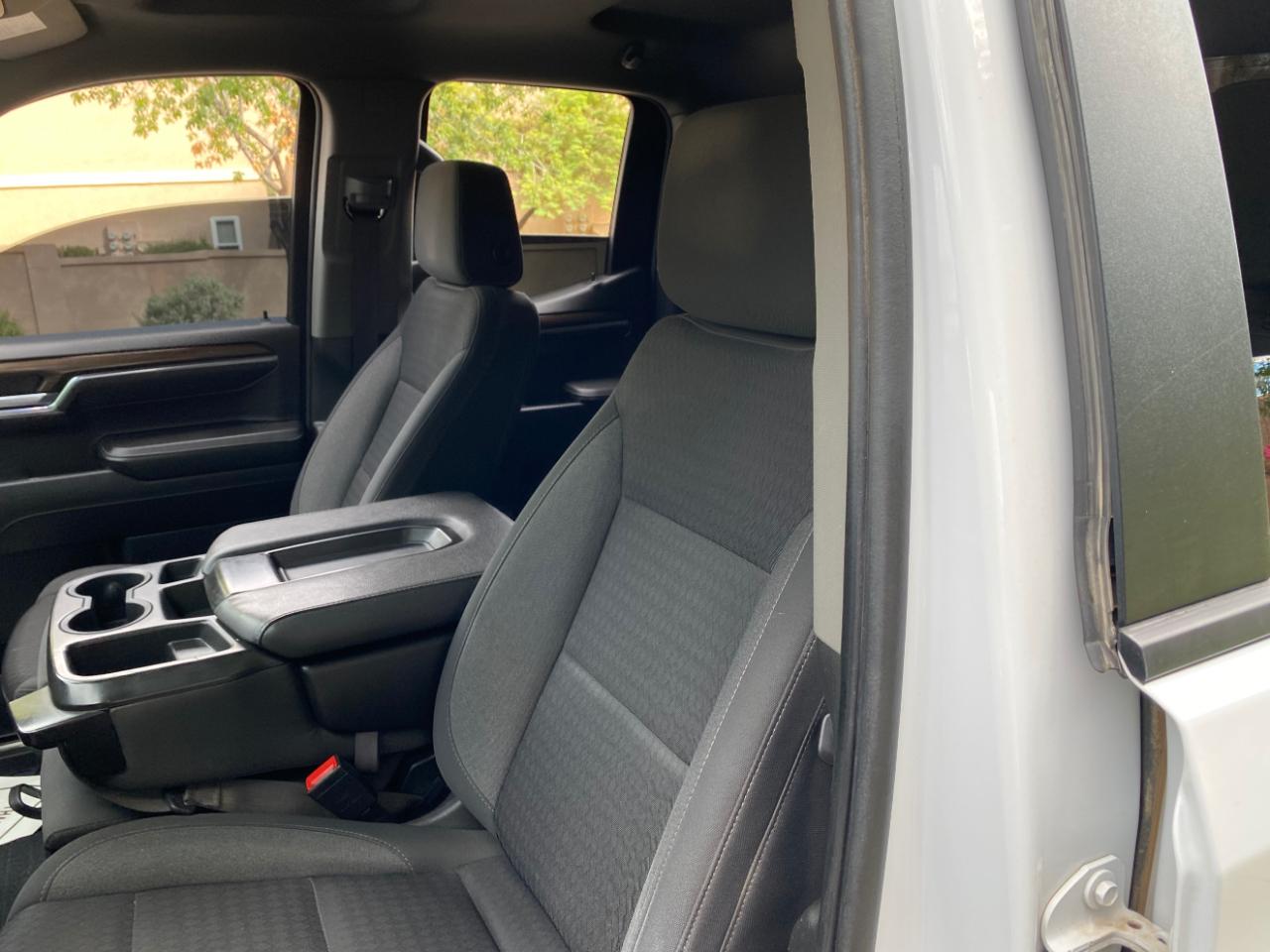 Chevrolet Silverado 1500 4WD Double Cab 147" LT w/1LT 2023