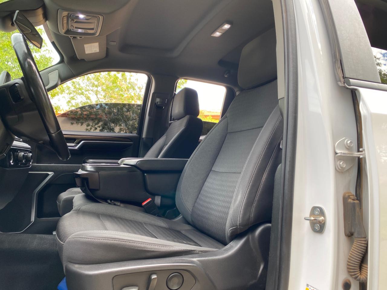 Chevrolet Silverado 1500 4WD Double Cab 147" LT w/1LT 2023