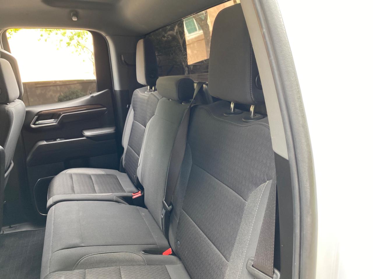 Chevrolet Silverado 1500 4WD Double Cab 147" LT w/1LT 2023
