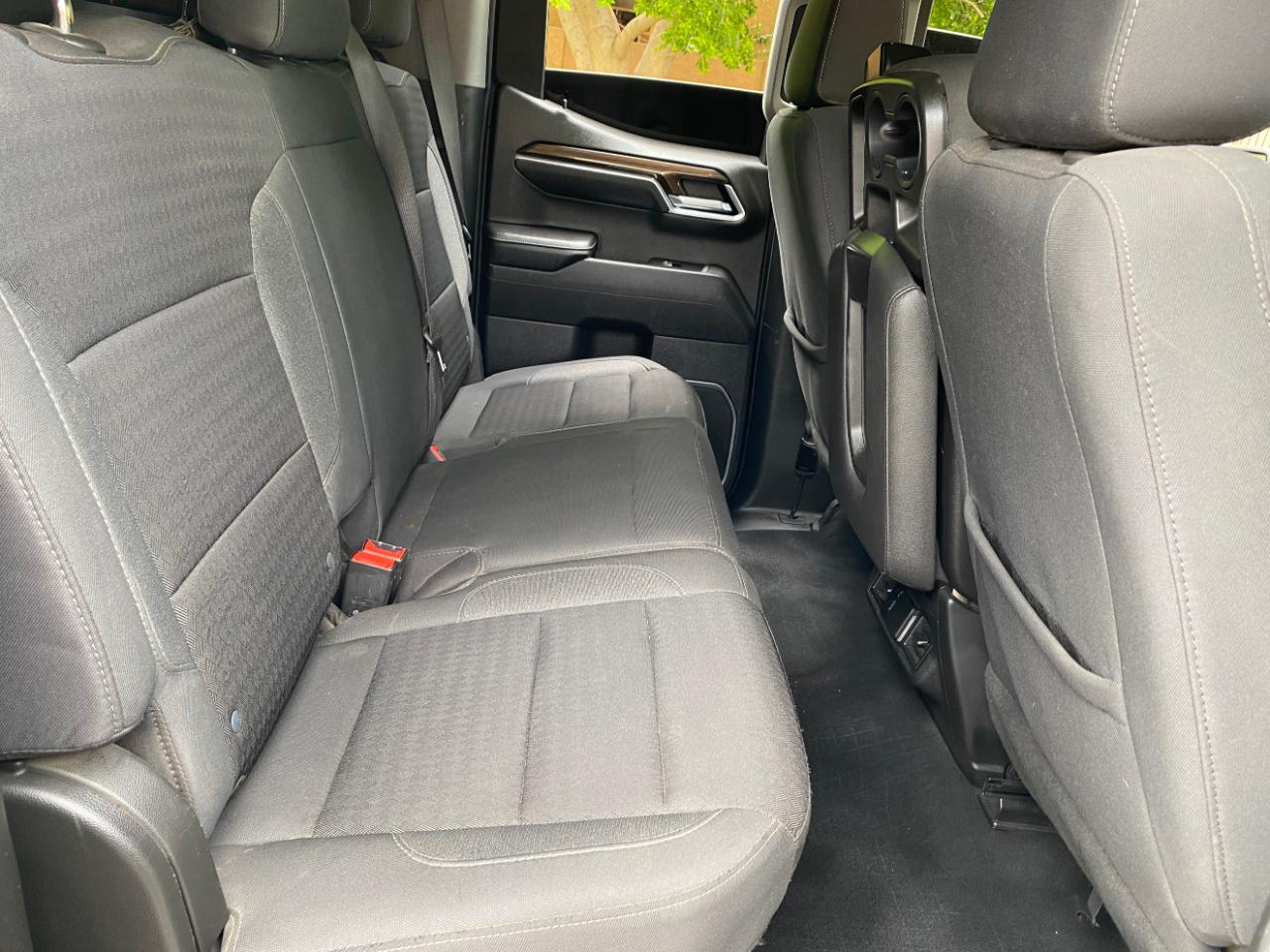 Chevrolet Silverado 1500 4WD Double Cab 147" LT w/1LT 2023