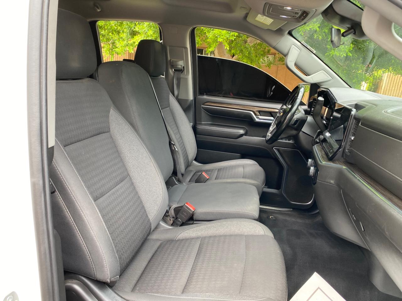 Chevrolet Silverado 1500 4WD Double Cab 147" LT w/1LT 2023