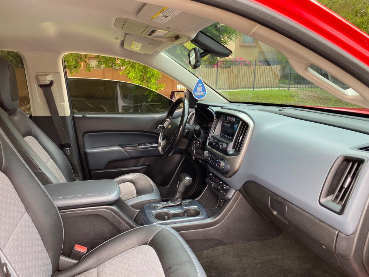 Chevrolet Colorado 4WD Crew Cab 128.3" Z71 2017