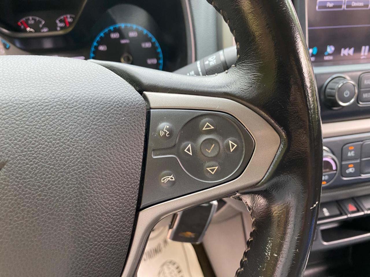 Chevrolet Colorado 4WD Crew Cab 128.3" Z71 2017