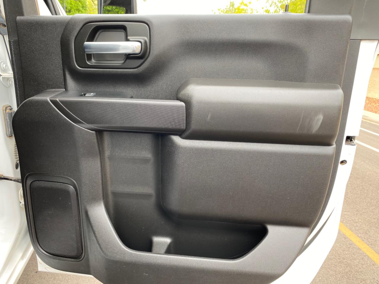 Chevrolet Silverado 2500HD 4WD Crew Cab 159" Custom 2024