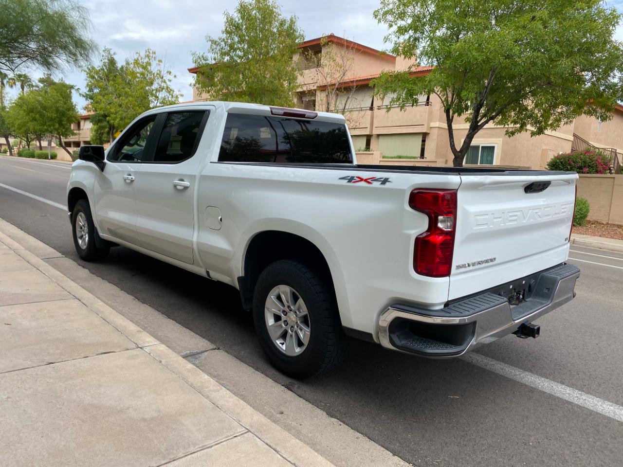 Chevrolet Silverado 1500 4WD Crew Cab 157" LT 2023