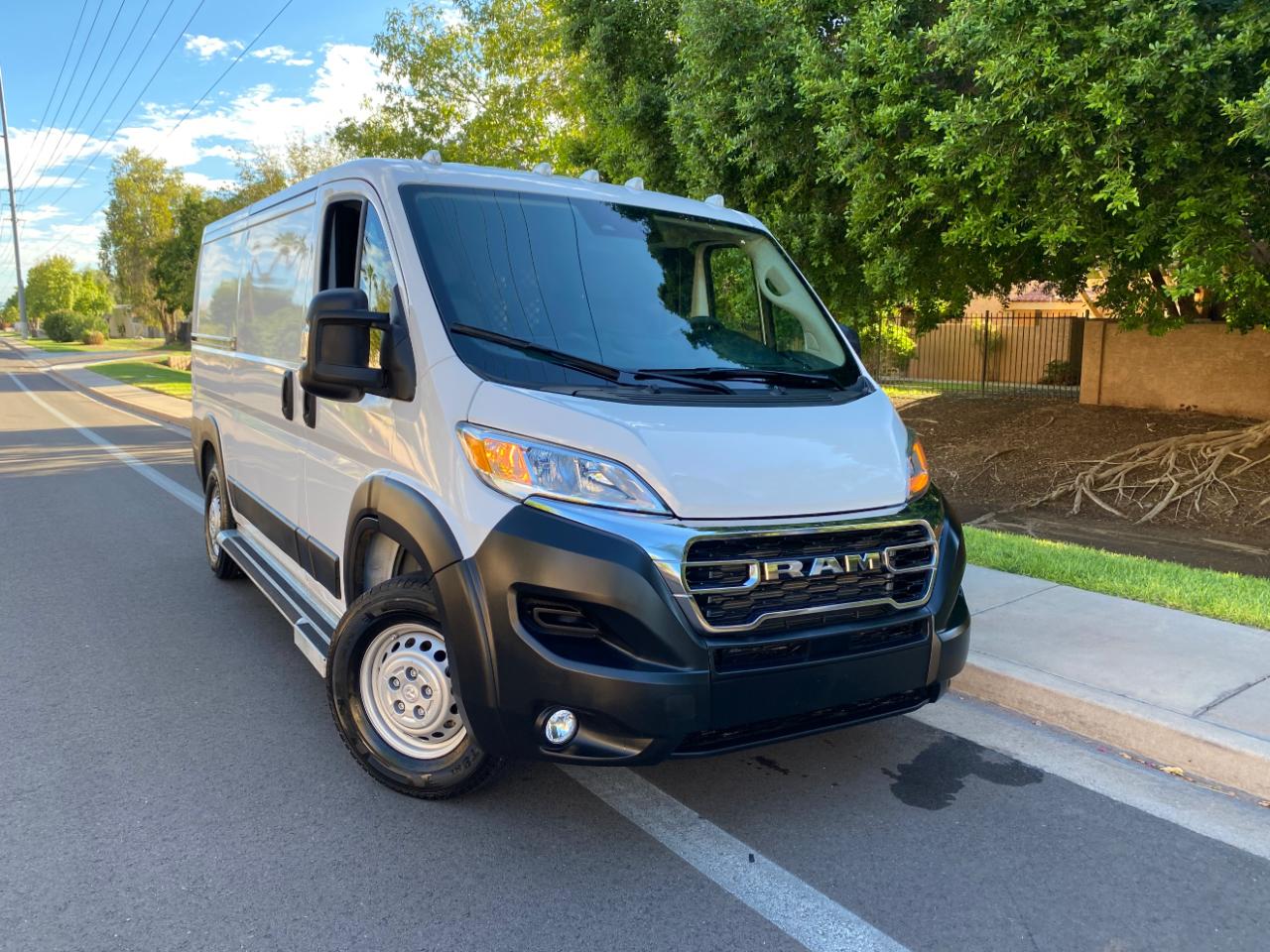 RAM ProMaster Cargo Van Tradesman 2500 Low Roof 136" WB w/Pass Seat 2025
