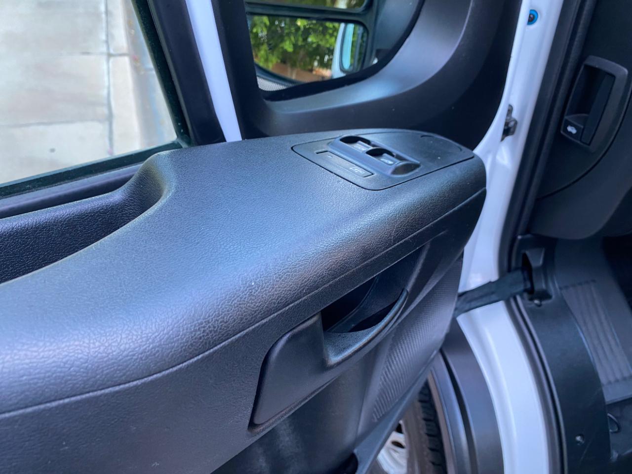 RAM ProMaster Cargo Van Tradesman 2500 Low Roof 136" WB w/Pass Seat 2025