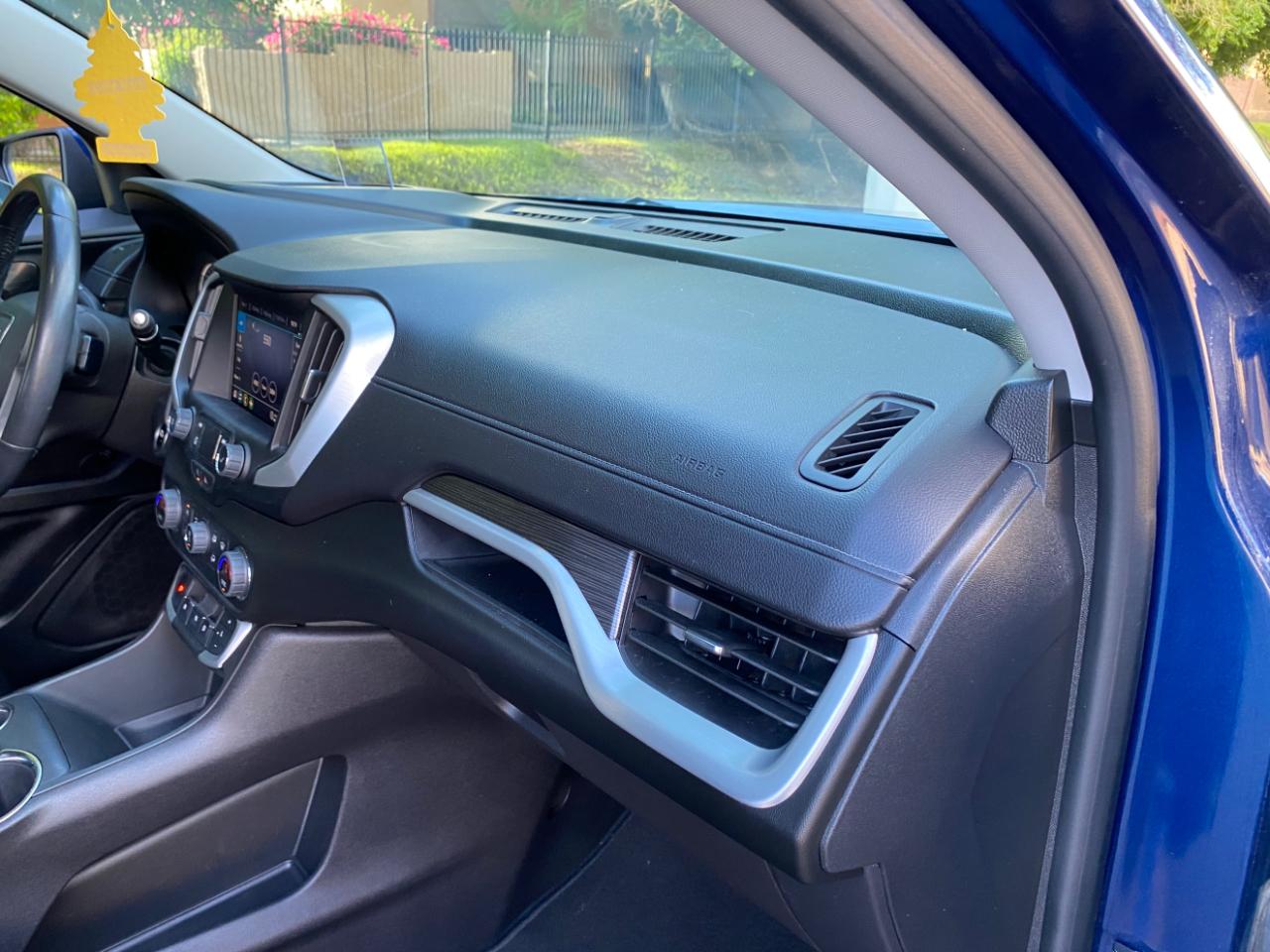 GMC Terrain AWD 4dr SLT 2022