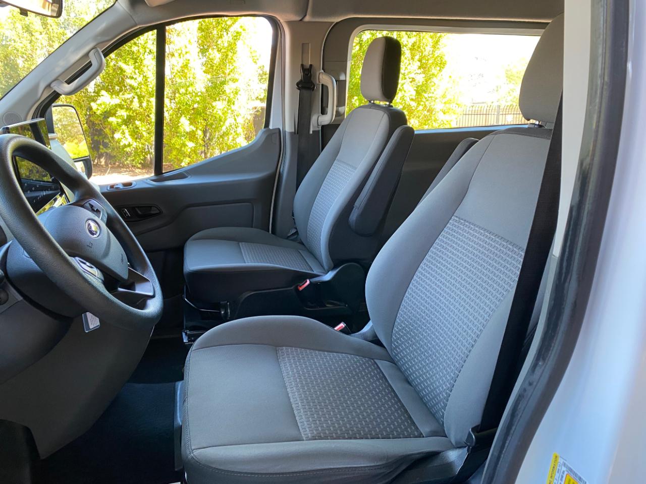 Ford Transit Passenger Wagon T-350 148" Low Roof XLT RWD 2024