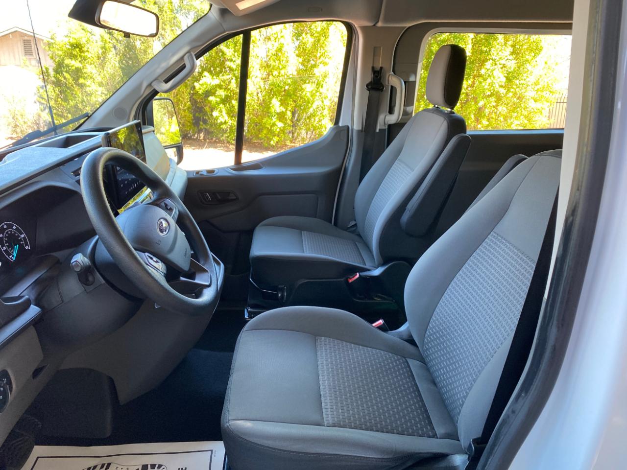 Ford Transit Passenger Wagon T-350 148" Low Roof XLT RWD 2024