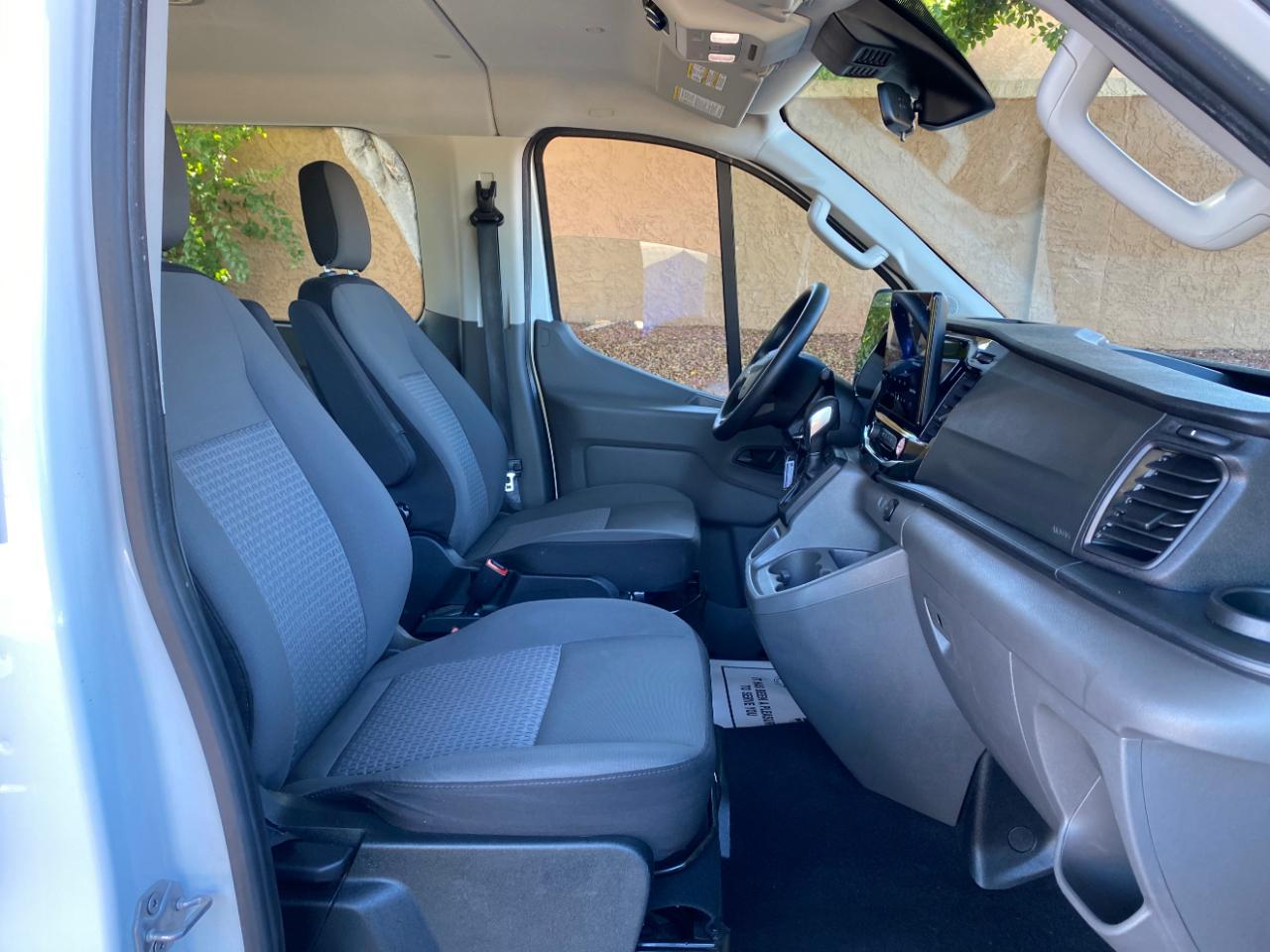 Ford Transit Passenger Wagon T-350 148" Low Roof XLT RWD 2024