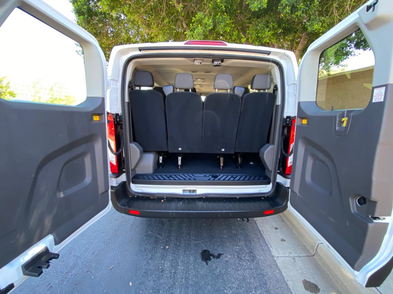 Ford Transit Passenger Wagon T-350 148" Low Roof XLT RWD 2024