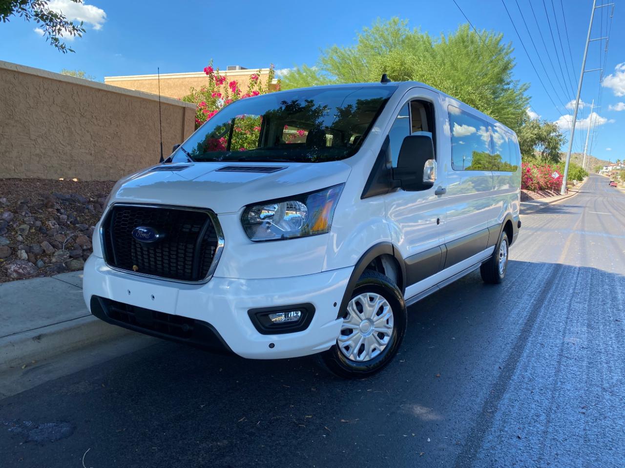 Ford Transit Passenger Wagon T-350 148" Low Roof XLT RWD 2024