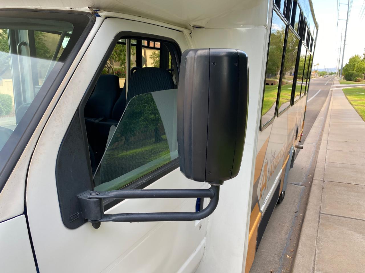 Ford E-Series Cutaway E-350 SRW 138" WB 2018