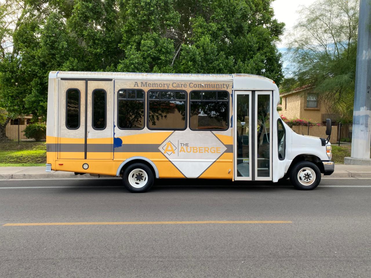 Ford E-Series Cutaway E-350 SRW 138" WB 2018